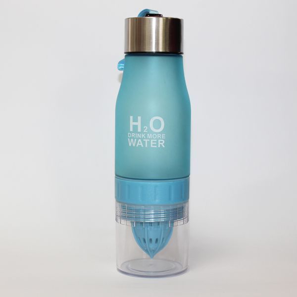 Пляшка для води із соковижималкою H2O Water Bottle 650мл., різні кольори 700000018 фото